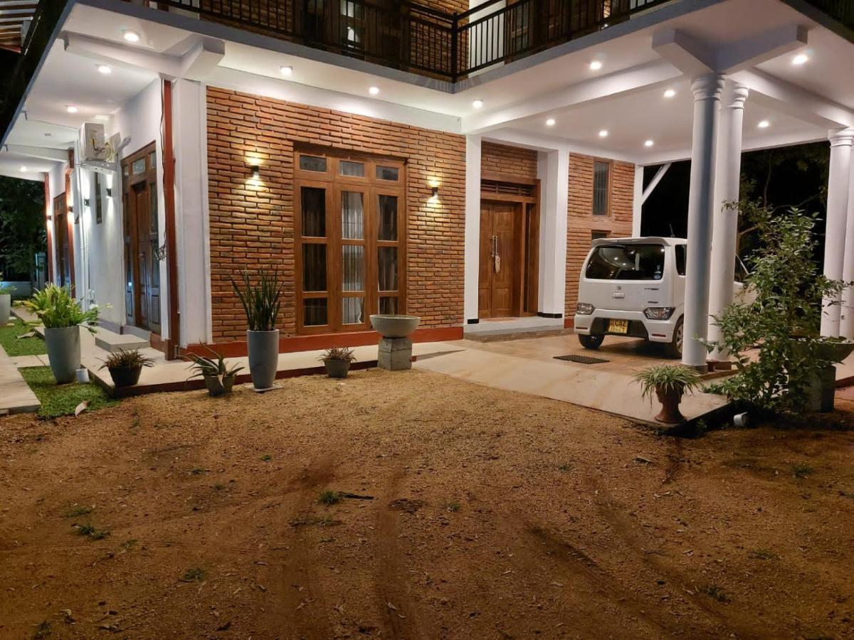 Green Shield Resort Anuradhapura Exterior foto
